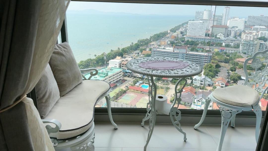 Copacabana Beach Jomtien 科帕卡巴纳海乔木提安海滩毗邻乔木提安夜市 Ngoại thất bức ảnh
