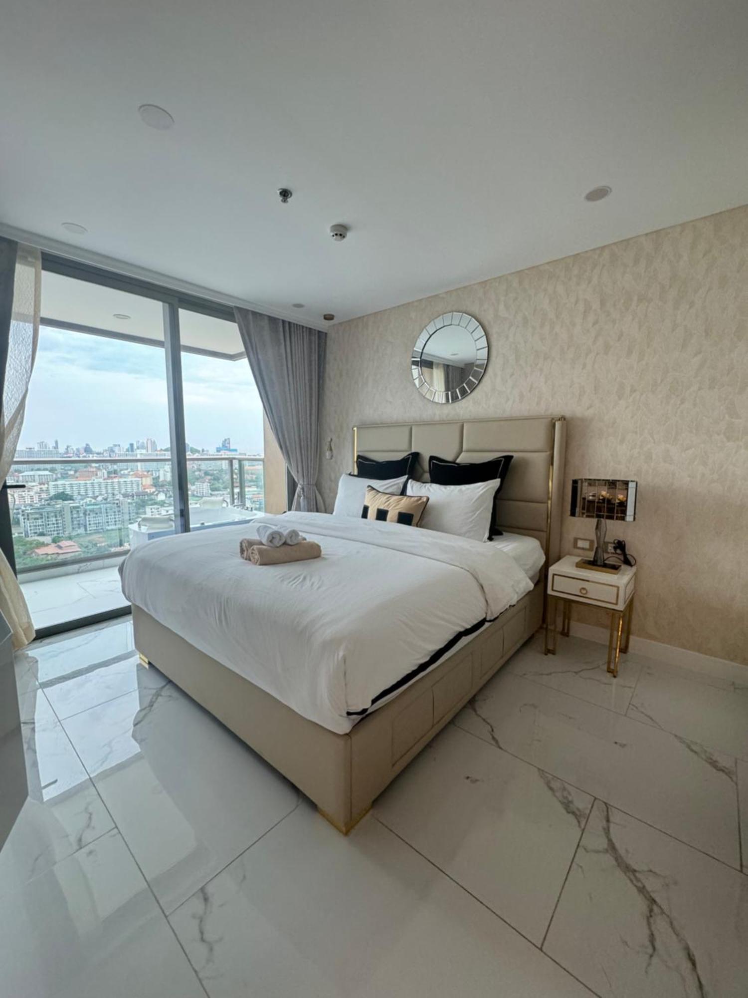 Copacabana Beach Jomtien 科帕卡巴纳海乔木提安海滩毗邻乔木提安夜市 Ngoại thất bức ảnh