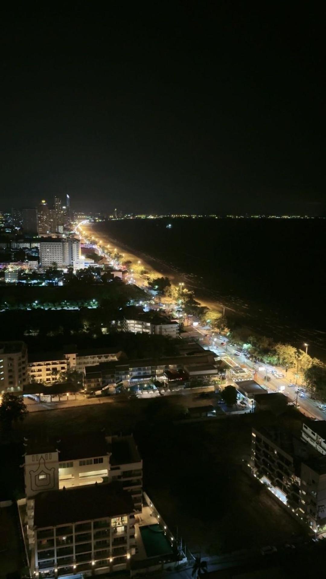 Copacabana Beach Jomtien 科帕卡巴纳海乔木提安海滩毗邻乔木提安夜市 Ngoại thất bức ảnh