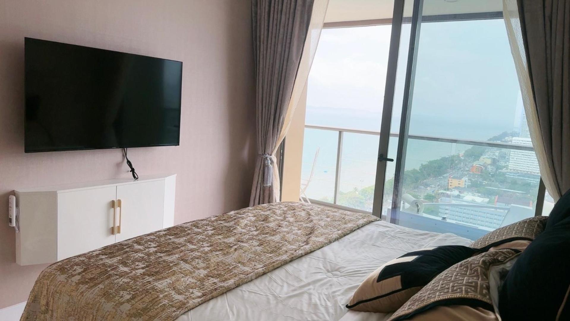 Copacabana Beach Jomtien 科帕卡巴纳海乔木提安海滩毗邻乔木提安夜市 Ngoại thất bức ảnh