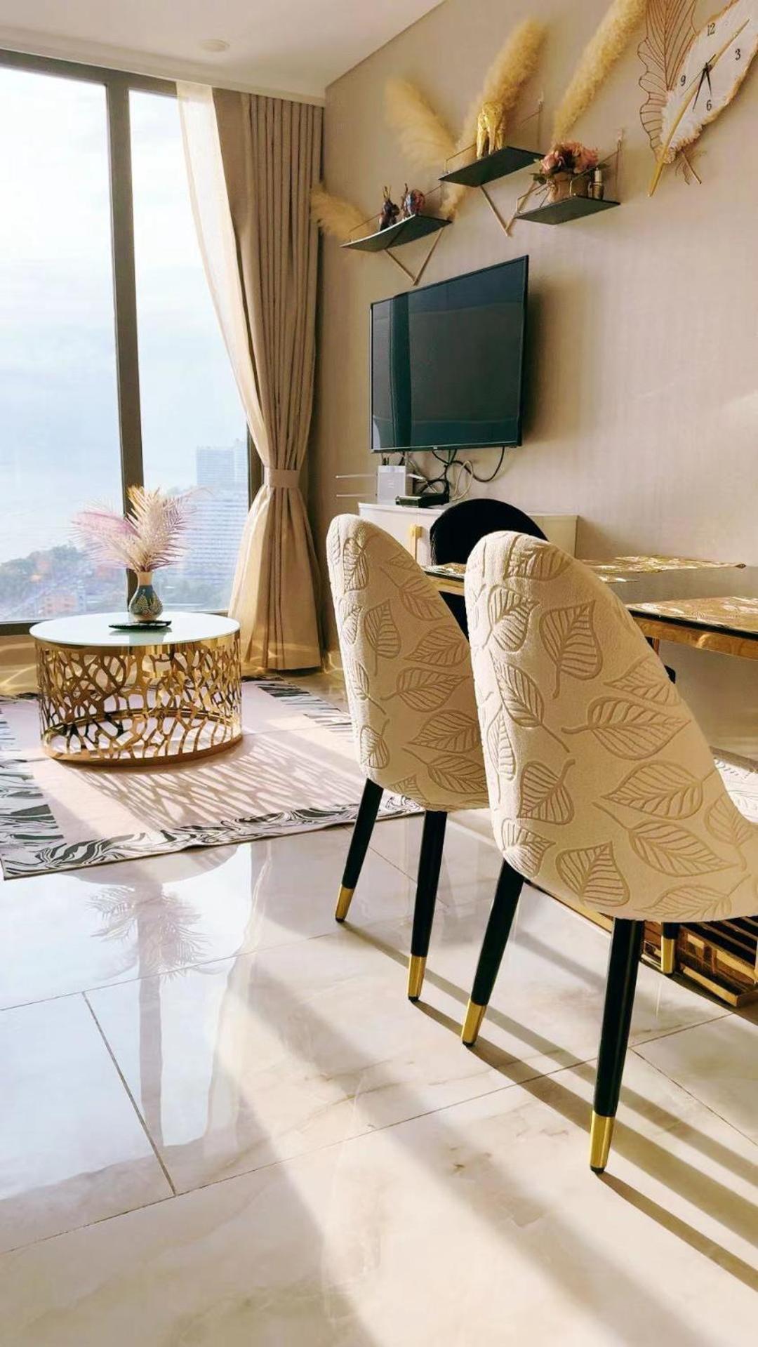 Copacabana Beach Jomtien 科帕卡巴纳海乔木提安海滩毗邻乔木提安夜市 Ngoại thất bức ảnh