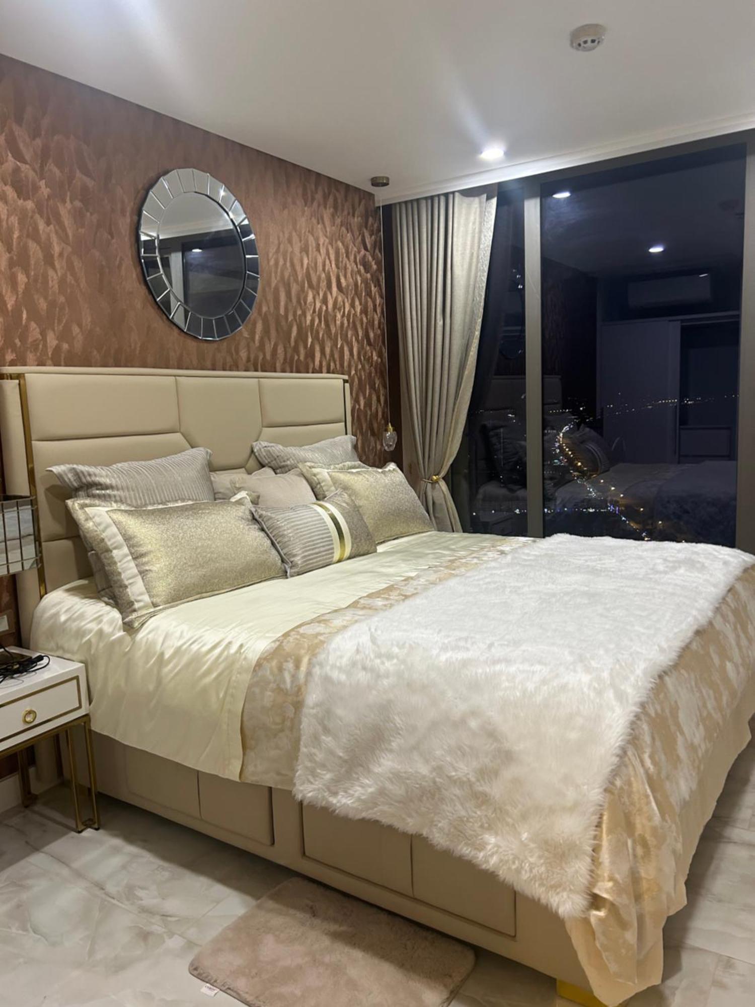 Copacabana Beach Jomtien 科帕卡巴纳海乔木提安海滩毗邻乔木提安夜市 Ngoại thất bức ảnh